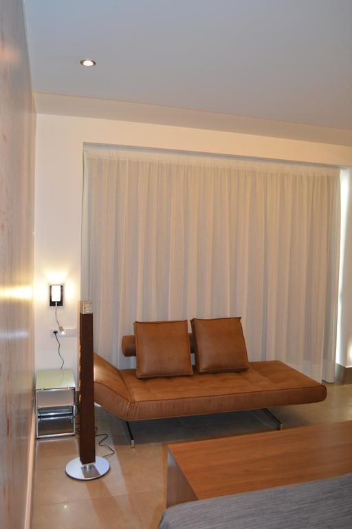 Hotel Marfil San Antonio  Exteriör bild